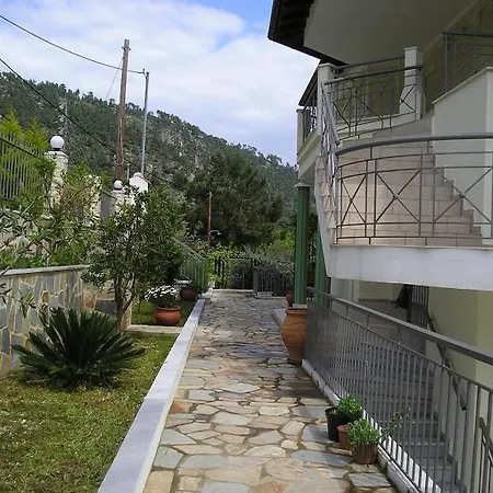 Pegasos Apartment *