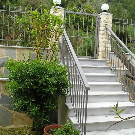 Pegasos * Χρυσή Αμμουδιά