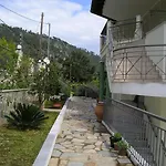 Pegasos Apartment *